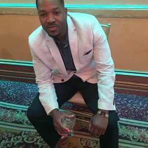 Meet your Posher, Abayomi